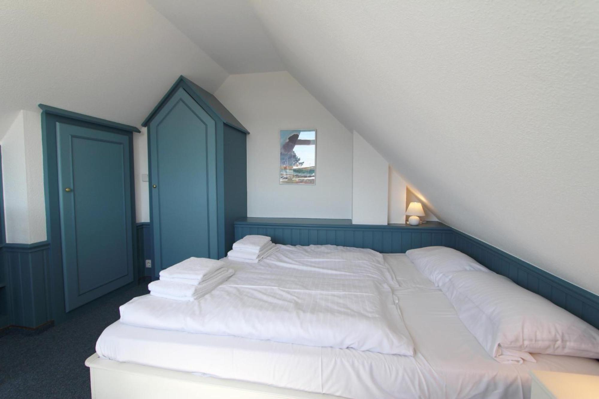 Horsatal 3a, App 4 *